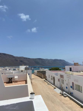 House with terrace in La Graciosa- Canary Islands